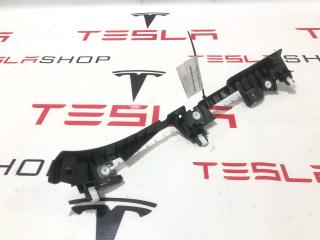 крепление проводки Tesla Model S 1 поколение [2-й рестайлинг] 2022, 1640616-00-B