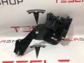 Кронштейн внутренний стойки C Tesla Model S 1 поколение [2-й рестайлинг] 2022, 1621722-00-C, 1613457-00-B - фото №4