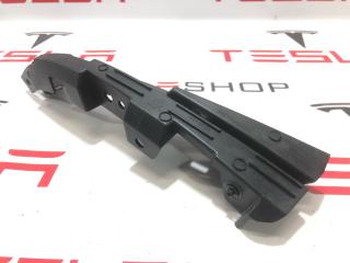 Кронштейн накладки колесной арки Rivian R1T 1 поколение 2022, PT00017896, PT00017893, PT00003210, PT00009497, PT00000364, PT00002137