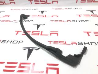 Уплотнитель задней двери Tesla Model S 1 поколение [2-й рестайлинг] 2022, 1005423-00-D
