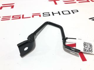Петля фиксации сидений Tesla Model S 1 поколение [2-й рестайлинг] 2022, 1609970-00-B