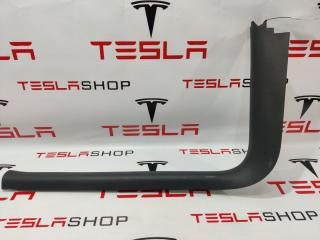 Накладка стойки А Tesla Model Y 1 поколение 2021, 1494619-79-C, 1494619-00-D, 1496124-00-A