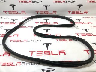 Уплотнитель проема дверного Tesla Model Y 1 поколение 2021, 1497673-00-A