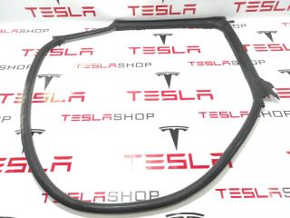 Уплотнитель проема дверного Tesla Model S 1 поколение 2014, 6009586-00-I