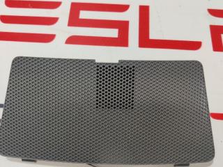 Корпус кронштейна дисплея Tesla Model Y 1 поколение 2021, 110113600F, 1516779-00-C