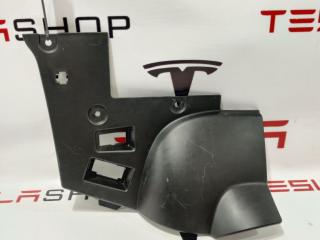 Накладка ниши для ног Tesla Model Y 1 поколение 2021, 1507076-00-A