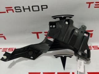 Кронштейн внутренний стойки C Tesla Model Y 1 поколение 2021, 1514419-00-B, 1516195-00-B