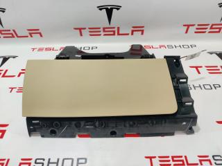 бардачок Tesla Model S 1 поколение (2012 - 2016), 1002295-00-E, 1003327-08-I