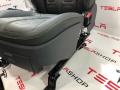 сиденье переднее Rivian R1T 1 поколение 2022, C200030805-H-001 - фото №6
