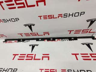 Кронштейн крепления порога Rivian R1T 1 поколение 2022, 00054347B