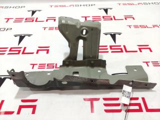 Полка крыла переднего Rivian R1T 1 поколение 2022, PT00015622, PT00015625