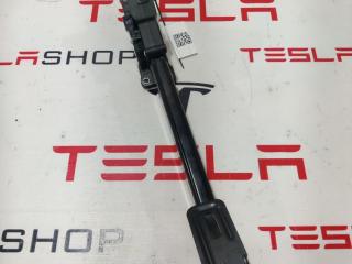 педаль Rivian R1T 1 поколение 2022, PT00002543-E