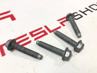 болт Rivian R1T 1 поколение 2022, PT00155838-D, PT00043514-F, PT00046119-F, PT00043513-F, PT00002844-J