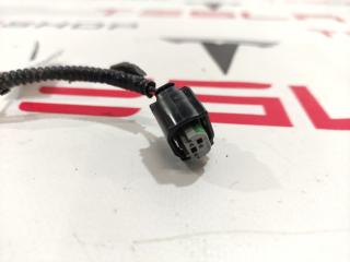 разъем (фишка) проводки Tesla Model X 1 поколение 2018, 1004557-02-G, 2032438-01-A