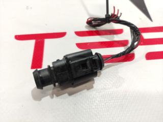 разъем (фишка) проводки Tesla Model X 1 поколение 2018, 1004557-02-G, 2032438-01-A