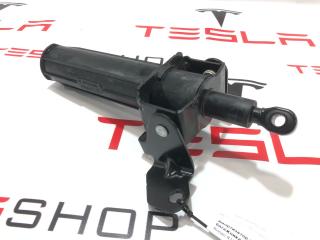 амортизатор крышки багажника (3-5 двери) Rivian R1T 1 поколение 2022, PT00042257D