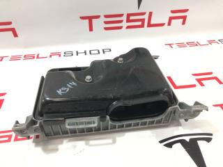 Блок управления BCM (Body Control Module) Tesla Model 3 1 поколение 2020, 1583991-00-C, 1569303-00-A, 1497324-00-F