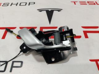 ручка внутренняя задняя правая Tesla Model S 1 поколение (2012 - 2016), 1007940-00-G, 1008432-00-E