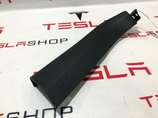 накладка двери (крышки) багажника Tesla Model S 1 поколение (2012 - 2016), 1009254-00-G, 1009235-00-I