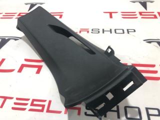 Накладка ремня безопасности стойки С Tesla Model S 1 поколение (2012 - 2016), 1024732-00-A