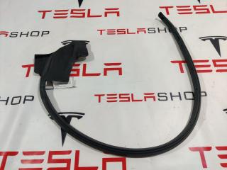 Уплотнитель задней двери Tesla Model S 1 поколение (2012 - 2016), 6009596-00-D