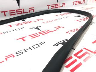 Уплотнитель проема дверного Tesla Model Y 1 поколение 2021, 1497675-00-A, 1497676-00-A