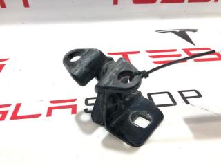 петля двери Tesla Model S 1 поколение (2012 - 2016), 6009569-00-E