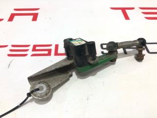 Датчик уровня пневмоподвески Tesla Model S 1 поколение (2012 - 2016), 6006514-00-B