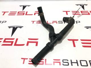 Шланг охлаждения для насоса Tesla Model S 1 поколение (2012 - 2016), 6007345-00-C