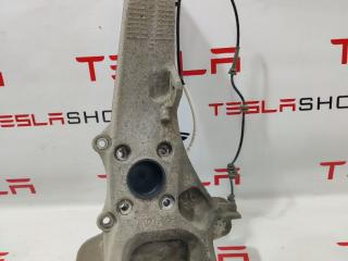 кулак поворотный левый Tesla Model S 1 поколение (2012 - 2016), 6007017-00-C