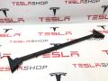 Планка передняя нижняя поддержки (под ванночки) Tesla Model S 1 поколение (2012 - 2016), 1028635-00-C, 1028634-00-C - фото №2