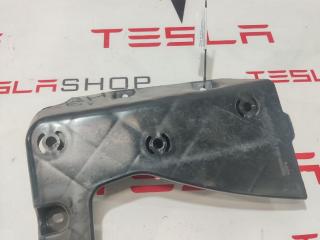 Панель для отдыха ноги водителя Tesla Model S 1 поколение (2012 - 2016), 1007280-00-A, 1104861-00-A