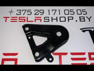 Пластина заднего подрамника Tesla Model 3 1 поколение 2019, 1044573-00-B