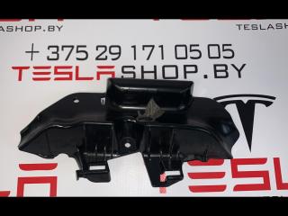 Кронштейн накладки, стойки В Tesla Model 3 1 поколение 2019, 1088837-00-A, 1103773-00-L