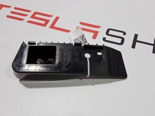Кронштейн крепления фонаря Tesla Model 3 1 поколение 2019, 1083993-00-D