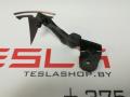 Кронштейн амортизатора капота (шаровый) Tesla Model 3 1 поколение 2019, электро, 1089587-00-C - фото №2
