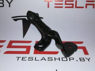 Кронштейн амортизатора капота (шаровый) Tesla Model 3 1 поколение 2019, 1089586-00-C