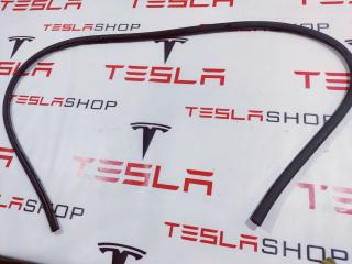 уплотнитель двери Tesla Model X 1 поколение 2019, 1032739-99-D