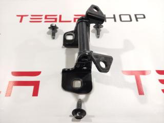 петля двери Tesla Model X 1 поколение 2019, 1045536-00-H, 1063260-00-C