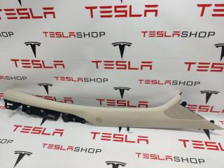 Накладка стойки А Tesla Model X 1 поколение 2018, 1035945-06-G