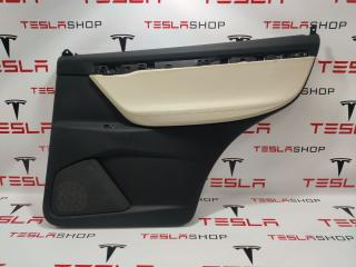 обшивка двери задняя правая Tesla Model X 1 поколение 2018, 1058004-22-K