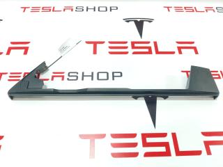Накладка декоративная основания сидений 1-го ряда Tesla Model X 1 поколение 2018, 1100676-00-D