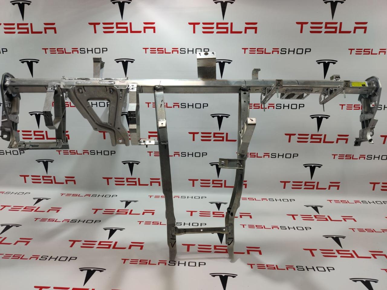 Каркас крепления центральной панели Tesla Model X 1 поколение 2018, 1049565-00-E, 1054056-00-C - фото №1
