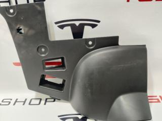 Накладка ниши для ног Tesla Model Y 1 поколение (2020 - 2025), 1507076-00-A
