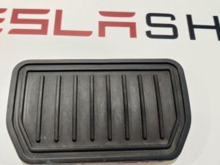 накладка на педаль Tesla Model X 1 поколение 2018, 102769101B, 1050657-00-A, 1050662-00-A