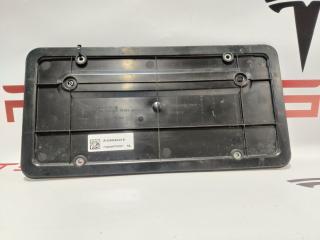 бленда Tesla Model Y 1 поколение (2020 - 2025), 1096844-00-B