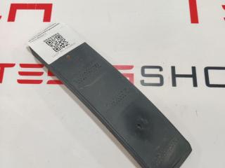 Кронштейн крепления фары противотуманной левой Tesla Model S 1 поколение (2012 - 2016), 1003124-00-F, 1003124-00-B