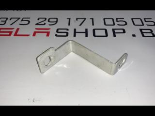 Кронштейн крепления контакта минус Tesla Model 3 1 поколение 2019, 1078345-00-A