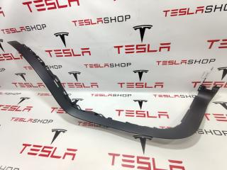 Накладка проема подъемной задней двери Tesla Model X 1 поколение 2018, 1105126-00-E
