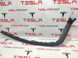 Накладка проема подъемной задней двери Tesla Model X 1 поколение 2018, 1105123-00-E